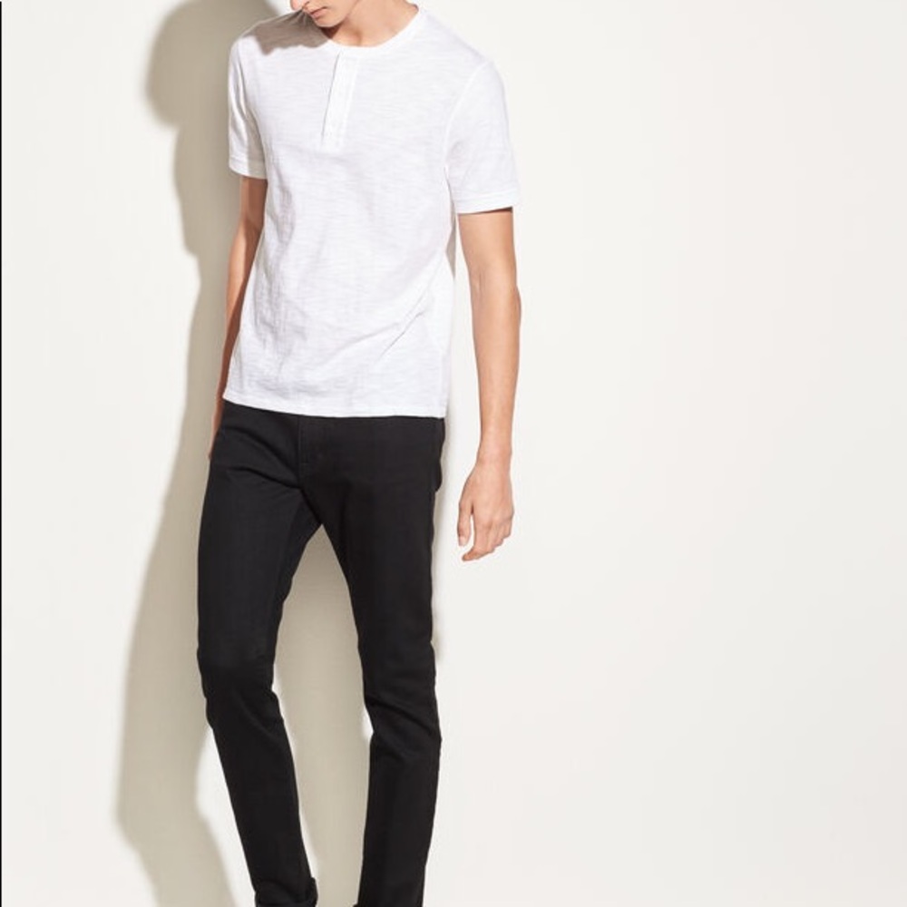 Slub Cotton Short Sleeve Henley | White | Vince
